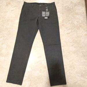 Dolce gabbana jeans bnwt  size 48